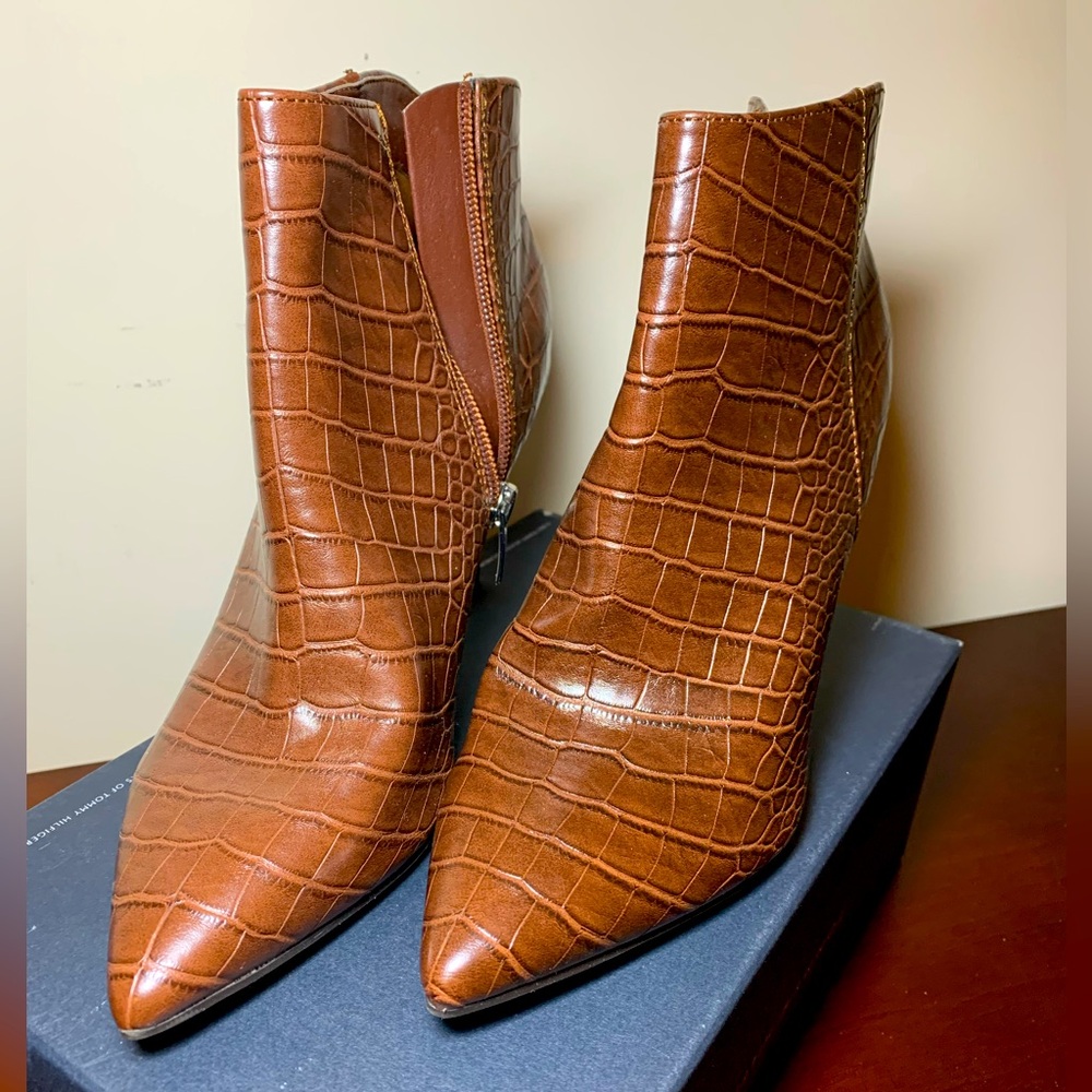 Brand new Nine West boots